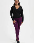 Ala Yoga Longsleeve - Onyx Black