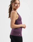 Lyrais Yoga Tank - Berry