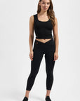 Seris Yoga Crop Tank - Onyx Black
