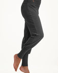 Dakini Yoga Harembroek - Ash