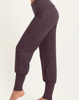 Devi Yoga Pants - Berry