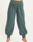 Rhea Yoga Hose - Forest