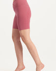 Sati Yoga Biker Shorts - Hibiscus