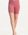 Sati Yoga Biker Shorts - Hibiscus