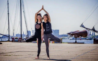 Yogakleding kopen? Dan wil je dit weten!  Een complete guide voor jouw ultieme yogaoutfit
