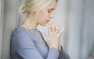 Deze 10 Yoga geboden bevatten een schat aan wijze raad (ook voor niet-yogi’s!)