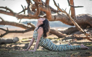 Yoga voor je nek en schouders: 3 oefeningen om pijn te verminderen