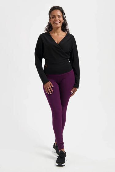 Ala Yoga Longsleeve - Onyx Black