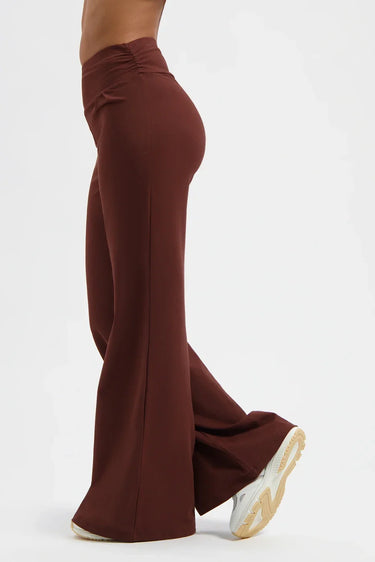 Maeve Wijde Yoga Broek - Marron