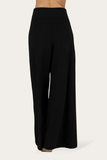 Nyx Wijde Yoga Broek - Onyx Black
