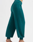 Rhea Yoga Hose - Onyx Black