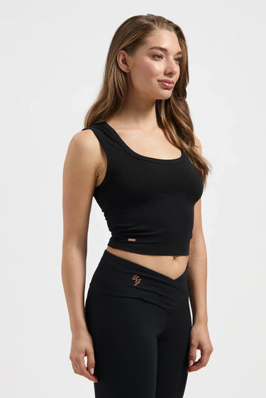Seris Yoga Crop Tank - Onyx Black