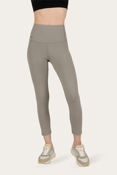 Surya 7/8 Yoga Legging - Smokey Quartz