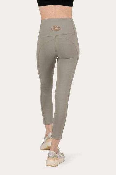 Surya 7/8 Yoga Legging - Smokey Quartz
