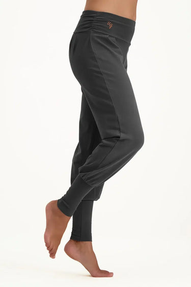 Dakini Yoga Harembroek  - Ash