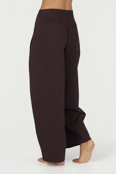 Dhara Barrel Yoga Pants – Coffee