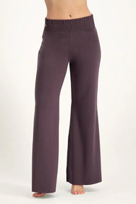 Flow Weite Yogahose - Berry