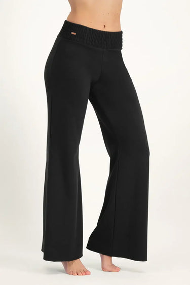 Flow Wide Yoga Pants - Onyx Black