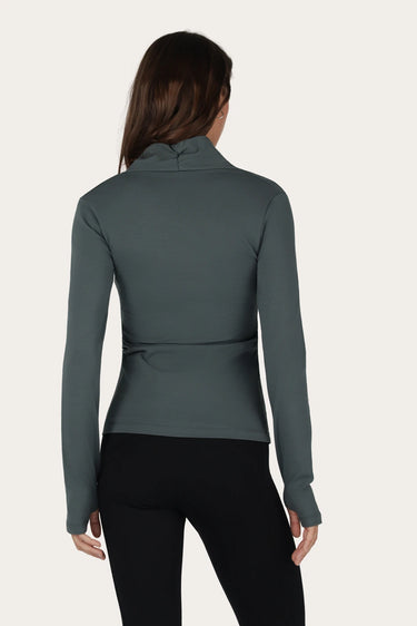 Ishtar Yoga Longsleeve - Pinyon