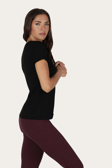 Lua Yoga Tee - Onyx Black