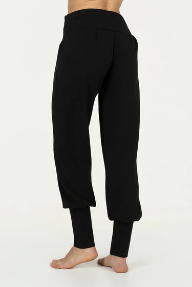 Dakini Yoga Hose - Onyx Black