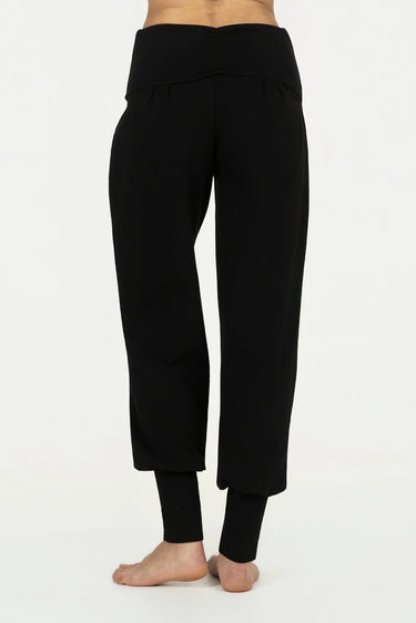 Devi Yogahose - Onyx Black