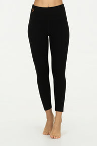 Isara 7/8 Yoga Legging  - Onyx Black