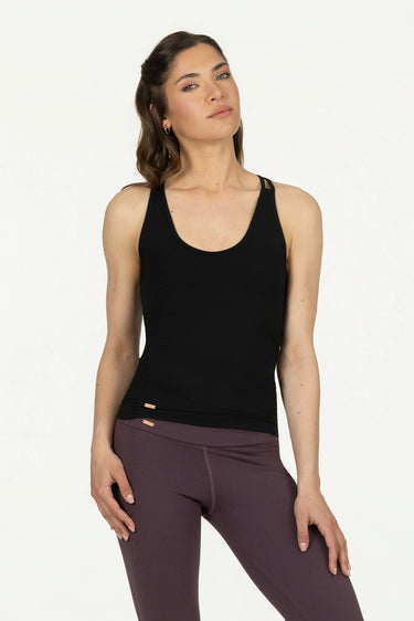 Lyrais Yoga Tank - Onyx Black