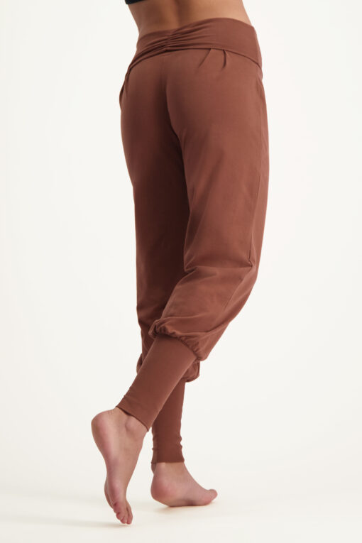 Devi katoenen yoga broek-Mocca-yoga broek met dubbele omslagband-15265555