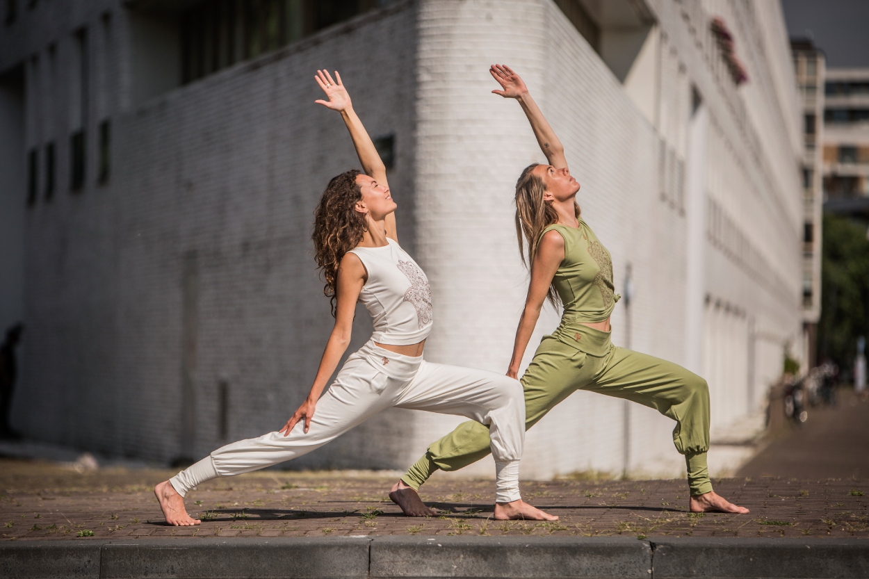 6 dingen die je waarschijnlijk niet weet over Vinyasa yoga