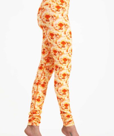 satya leggings-summer dream-10125534-side-model