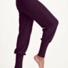 Hüftige Yoga-Haremshose Dakini-Lockere Yogahose aus Bio-Baumwolle-Bloom-15095570